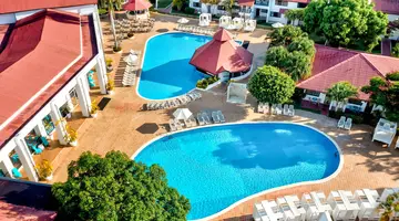 BlueBay Villas Doradas