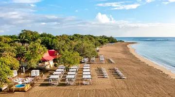 BlueBay Villas Doradas