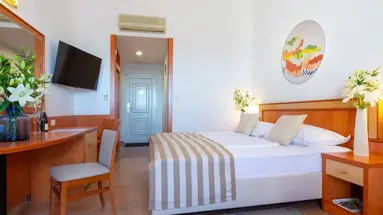 BLUESUN HOLIDAY VILLAGE AFRODITA