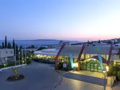 BLUESUN HOLIDAY VILLAGE BONACA