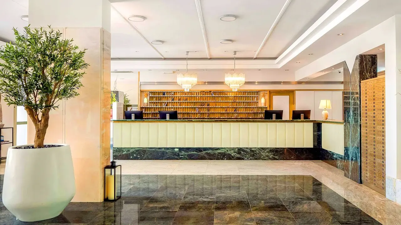 Bluesun Hotel Alga