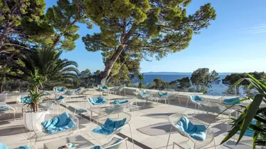 BLUESUN HOTEL BERULIA