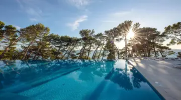 BLUESUN HOTEL BERULIA