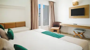 BLUMAR RESORT & SPA