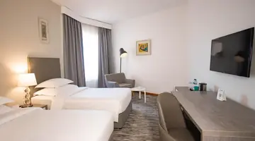 BM Beach Hotel