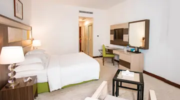 BM BEACH HOTEL