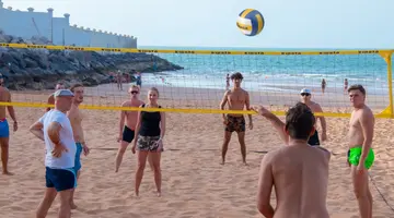 BM BEACH HOTEL