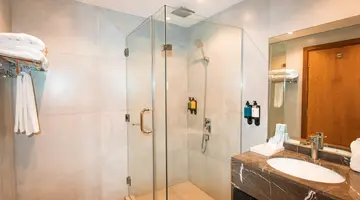 BM BEACH HOTEL