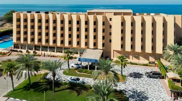 BM BEACH HOTEL