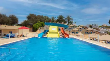 BM BEACH HOTEL