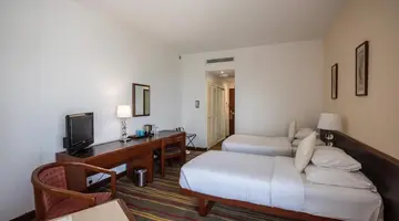 BM Beach Hotel