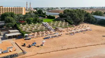 BM Beach Hotel