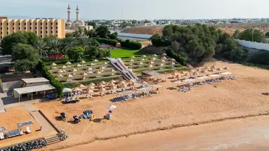 BM Beach Hotel