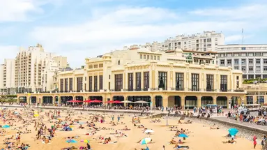 BNP PLATINUM Smaki Baskonii wina Burgundii i plaże Atlantyku