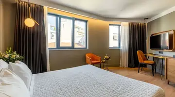 Bob W Athens Eolou