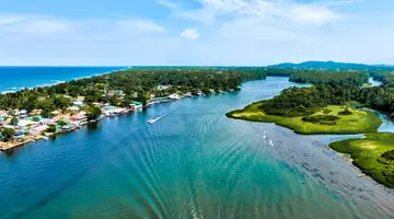 Bogate Wybrzeże Oceanów