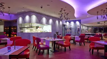 Bohemia Suites and Spa