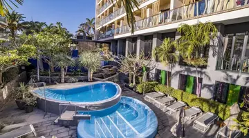 BOHEMIA SUITES & SPA (ADULTS ONLY 18+)