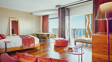 BOHEMIA SUITES & SPA (ADULTS ONLY 18+)