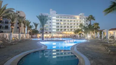 BOHEMIAN GARDENS HOTEL