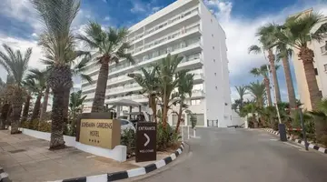 Bohemian Gardens Hotel