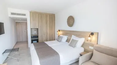 Bohemian Gardens Hotel