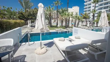 Bohemian Gardens Hotel