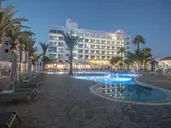 Bohemian Gardens Hotel