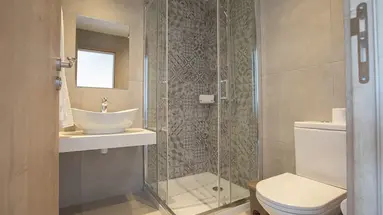 BOHEMIAN GARDENS HOTEL