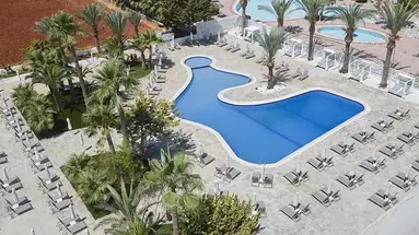 Bohemian Gardens Hotel