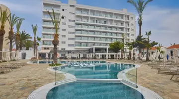 Bohemian Gardens Hotel