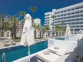 Bohemian Gardens Hotel