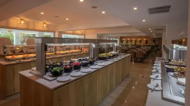 Bohemian Gardens Hotel