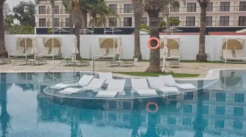 Bohemian Gardens Hotel