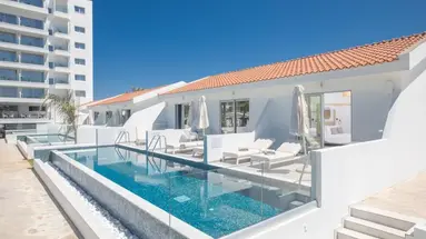 Bohemian Gardens Hotel
