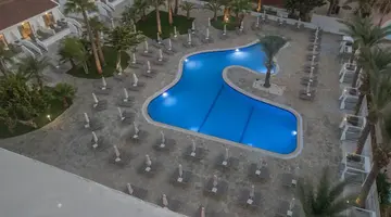 Bohemian Gardens Hotel