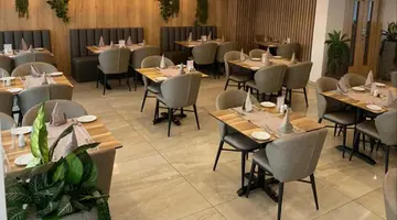 Bohemian Gardens Hotel
