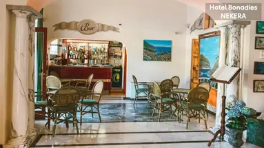 BONADIES HOTEL