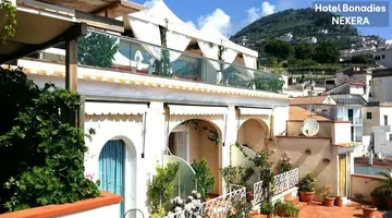BONADIES HOTEL