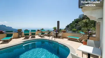 BONADIES HOTEL