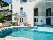 BONADIES HOTEL
