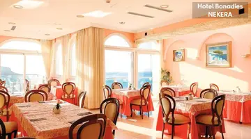 BONADIES HOTEL