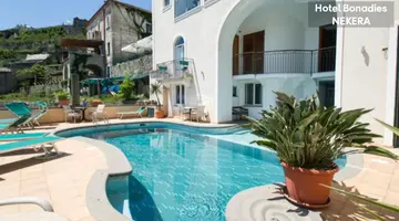 BONADIES HOTEL