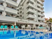 Bonapart Sealine Hotel