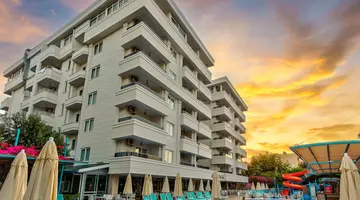 Bonapart Sealine Hotel