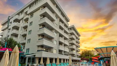 Bonapart Sealine Hotel