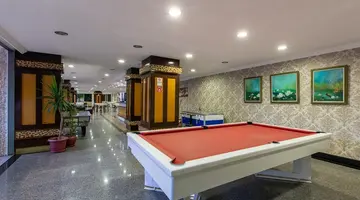 Bonapart Sealine Hotel