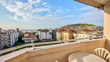 Bonapart Sealine Hotel