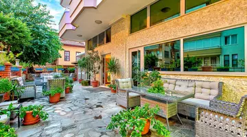 Bonapart Sealine Hotel