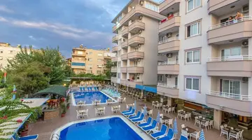 Bonapart Sealine Hotel